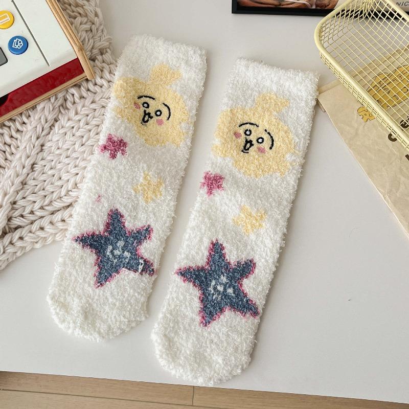 Winter and Autumn Thick Sleeping Coral Fleece Socks for Women, Postpartum Floor Mid-calf Socks with Cartoon Embroidery