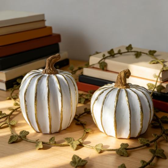 Decorazioni per la casa del Ringraziamento, Decorazioni di zucca autunnale, Zucca decorativa bianco oro, Zucche in resina, Ornamento festivo minimalista, Statuette per
