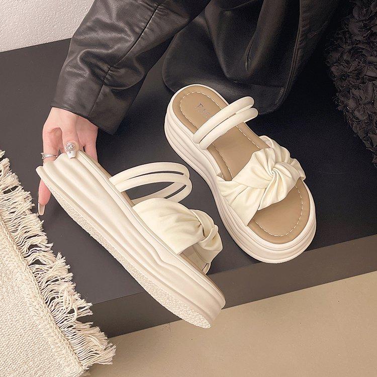 

[Youshilai] Cool slippers for women to wear outside, summer versatile soft bottom with skirt, non-slip lady style casual 40 бежевый