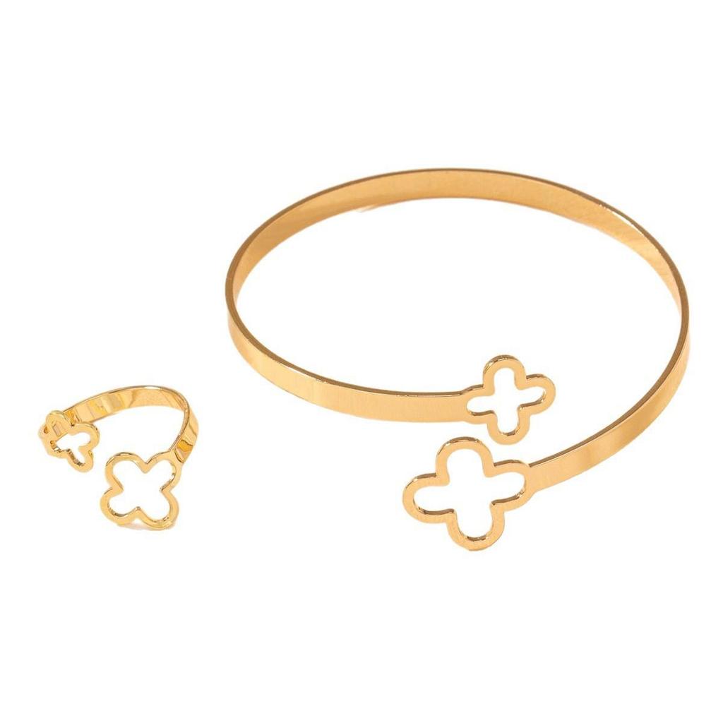 European & American Hollow Four-Leaf Clover Bracelet and Ring Set – Stylish, Versatile Jewelry for Women