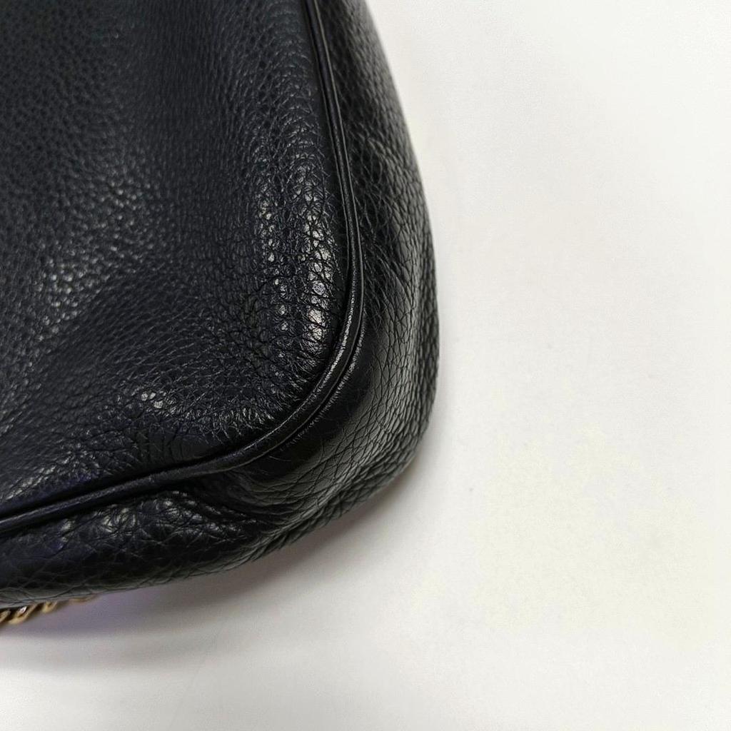 [Pre-Owned] Impressed Logo Chain Tassel Leather Crossbody Shoulder Bag - Fair #9BICUA