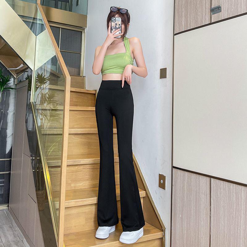 

Женские черные микро-клеш брюки с высокой посадкой, стройнящие - Весенняя коллекция 2024 L (recommended 50-60kg)