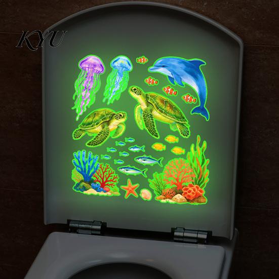 Décorations Murales Corail PVC Thème Océanique Luminescent dans le Noir Autocollants Siège de Toilette, Autocollants Vie Marine Imperméables pour Décoration de Salle de Bain Monde Sous-Marin,