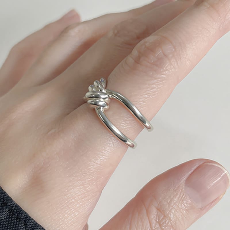 SOSOO 925 Silver Two Line Knot Ring