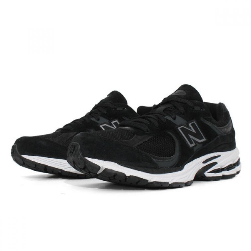 New Balance 2002 Sneaker Running Shoes