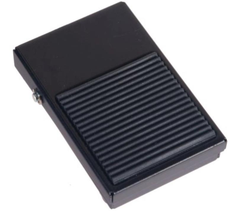 Foot Switch 102X67 Iron Black (1No/1Nc) 10A Fs1