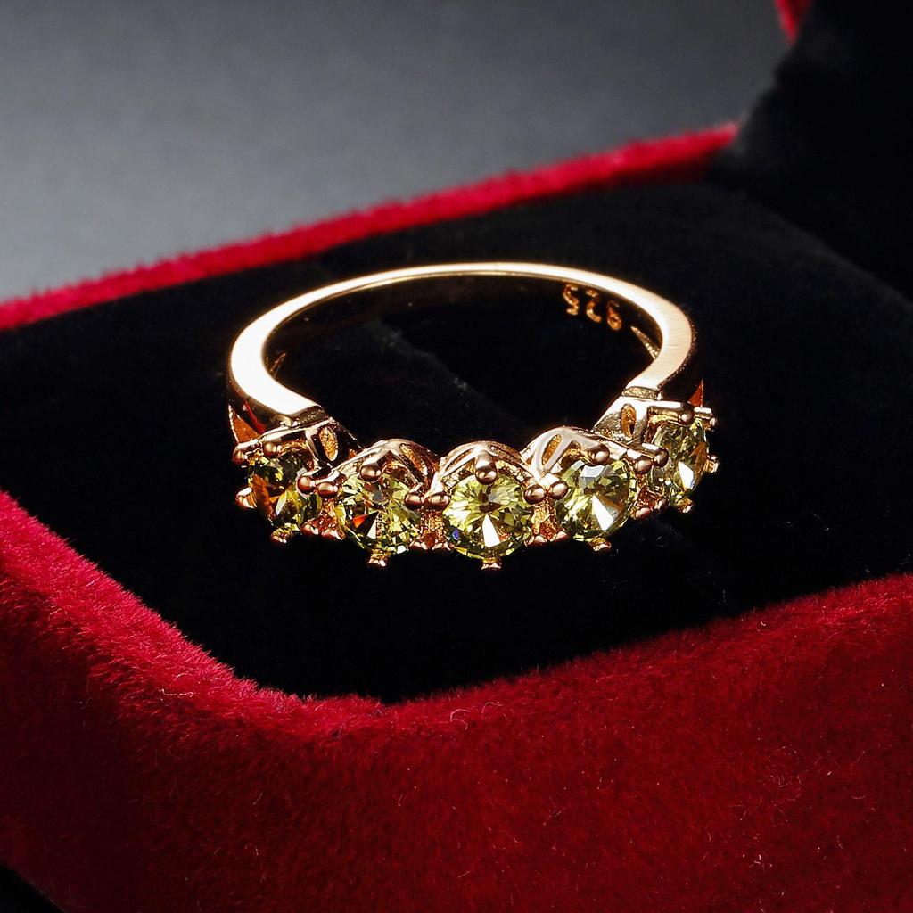 "Dámské olivově zelené zirkonové prsteny - Populární kreativní šperky v Evropě a Americe"