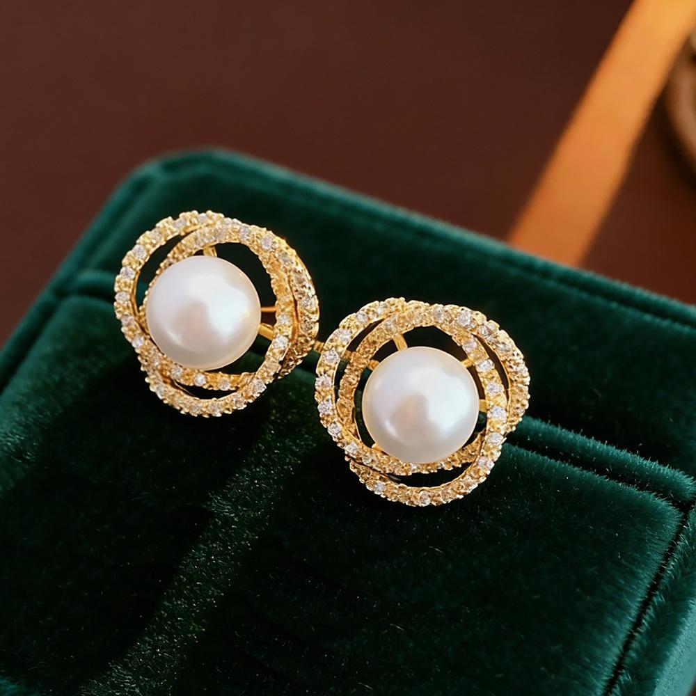 Women Elegant Luxury Camellia Inlaid Zircon Pearl Stud Earrings Jewelry 1 pair золотой