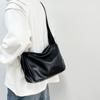 Trendy Minimalist Japanese Retro Men's Crossbody Shoulder Bag - Black