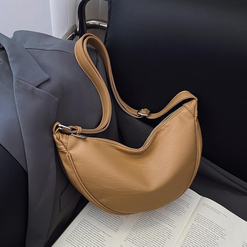 

Premium bag women s new casual versatile shoulder messenger bag commuter dumpling bag хаки