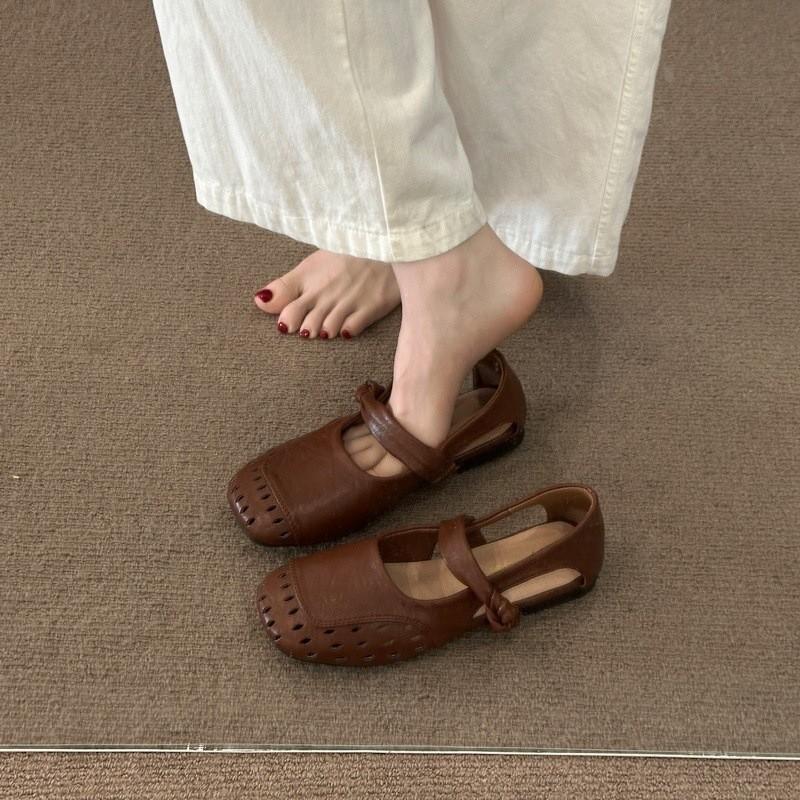 

Retro square head flat bottom woven single shoes women s summer 2025 new hollow shallow mouth soft sole Mary Jane Doudou shoes 40