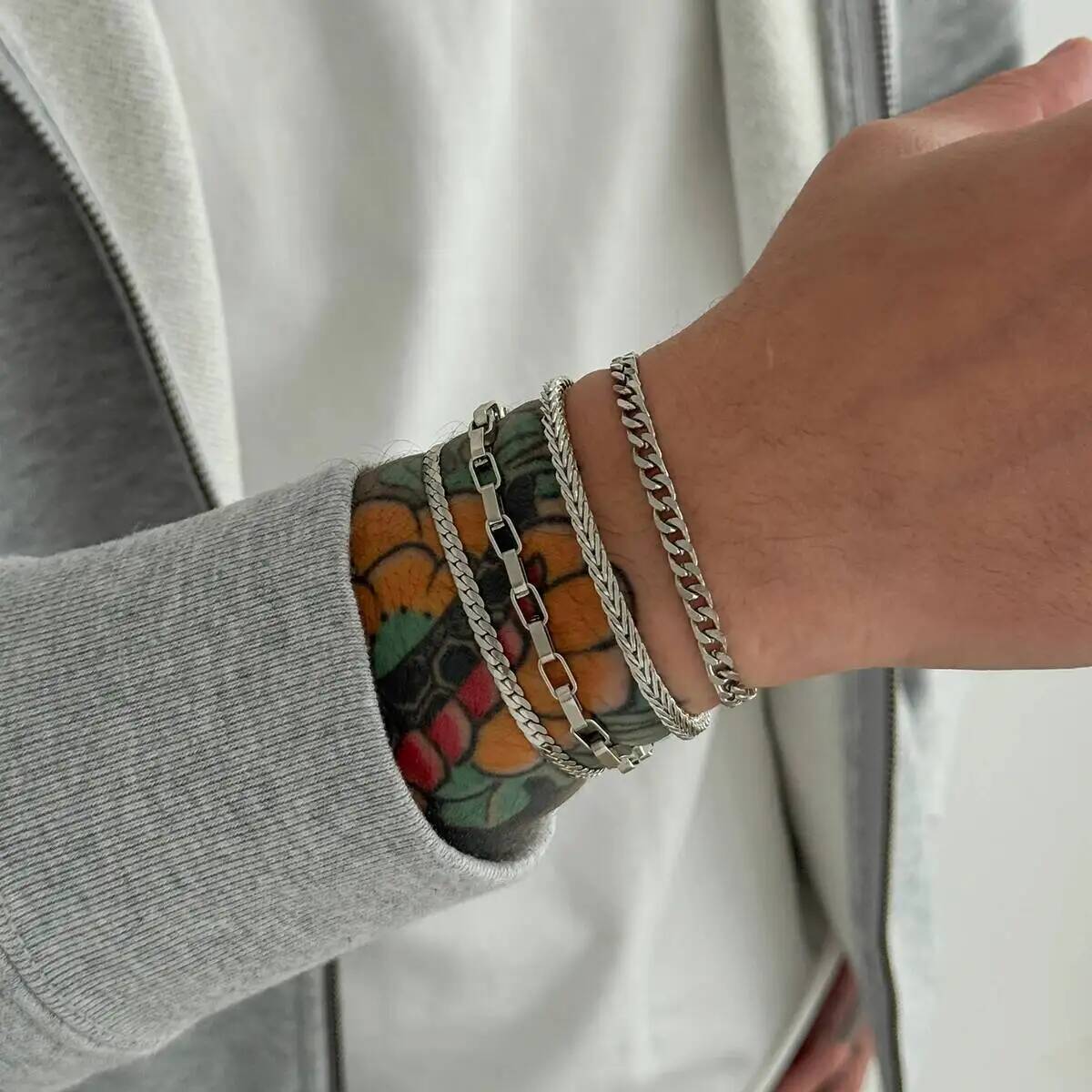 

SHIXIN 4pcs/set Trendy Silver Color Cuban Chain Bracelet Men Hip-hop Adjustable Multi-layer Twisted Chain Bangle Male Jewelry