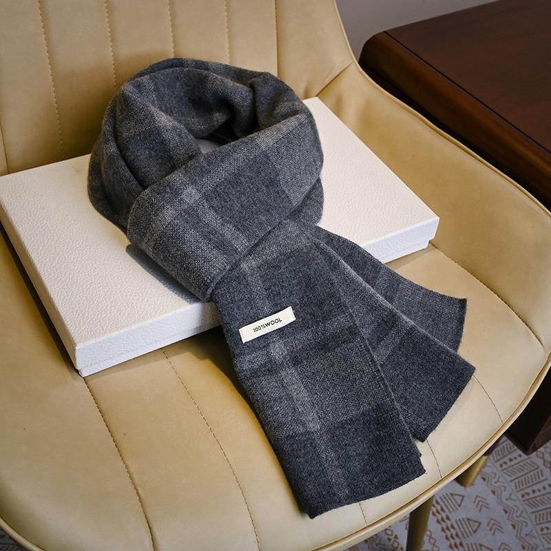 Black and White Plaid Wool Scarf, Thickened for Men In Winter, Gift for Elder Dad Boyfriend Scarf.