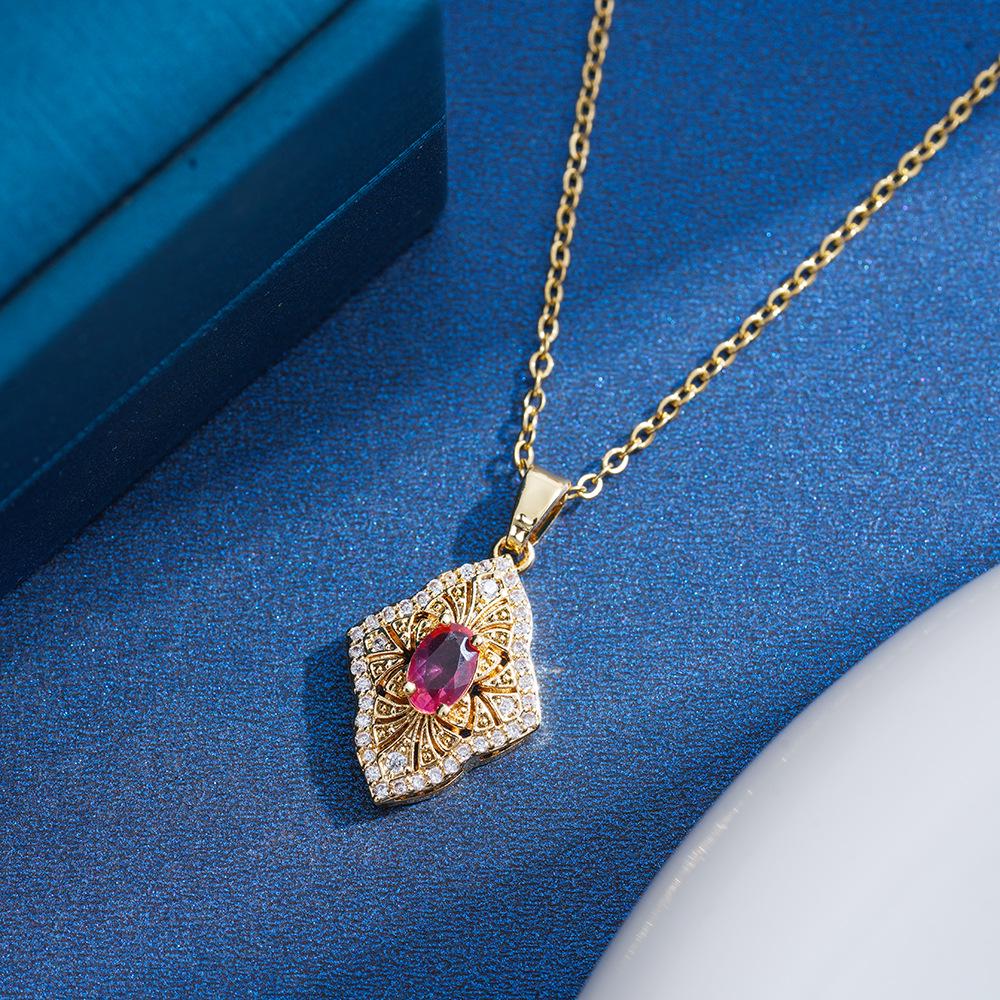 Titanium Steel Retro Square Heart Brushed Sterling Silver Clavicle Chain Pendant