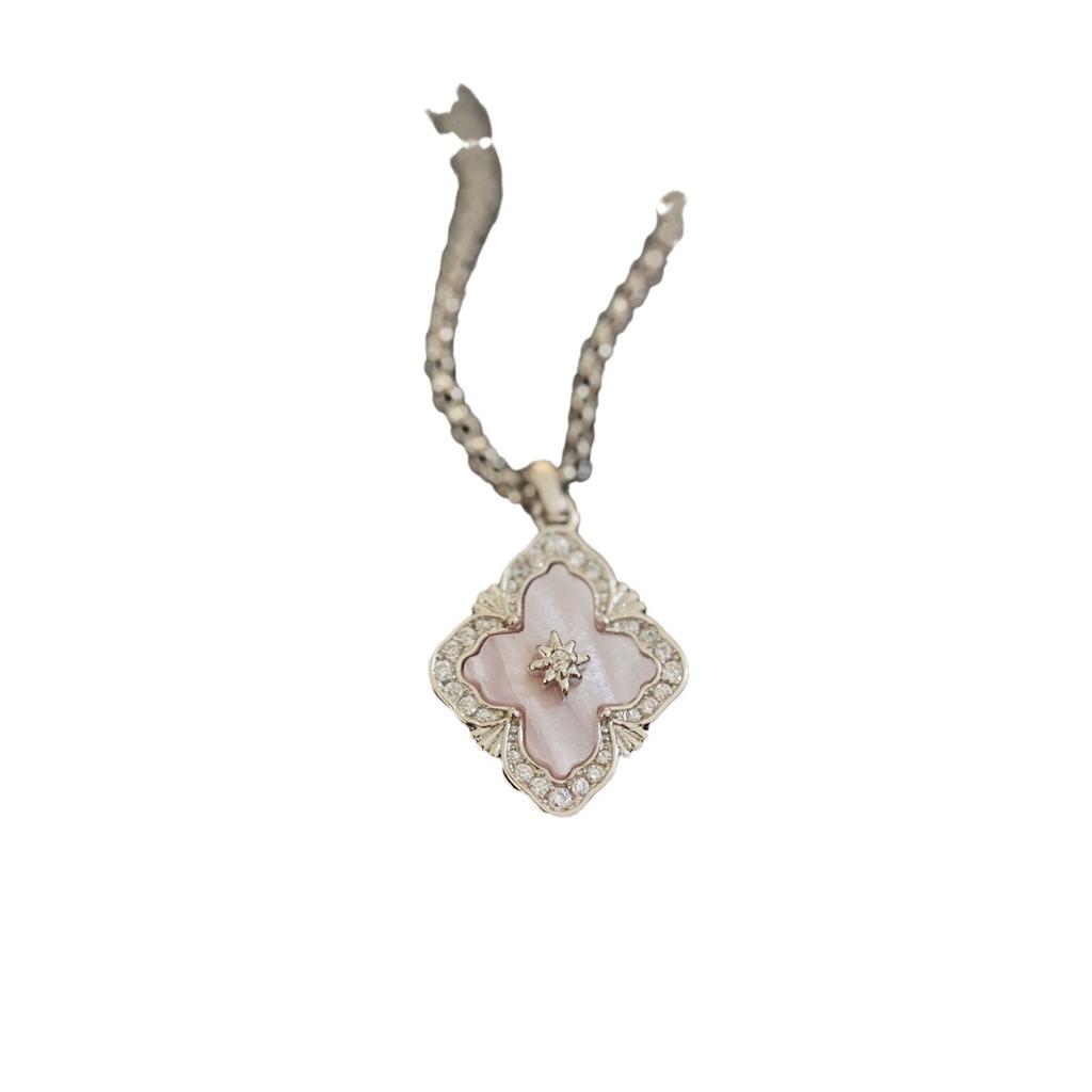Vintage Court Style Cloth Qi Latti Streamer Powder Four-Leaf Clover Necklace Bracelet Women'S High-End Accessories