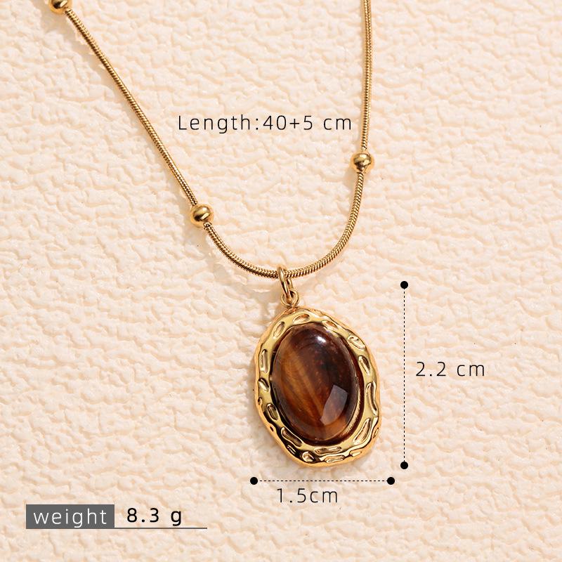 Maillard Style 18k Gold Irregular Tiger's Eye Pendant Necklace