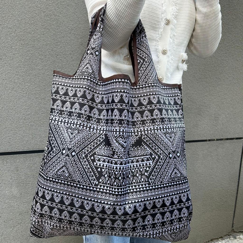 Eco-Friendly Foldable Korean Style Portable Shopping Bag - Medium Size Handbag