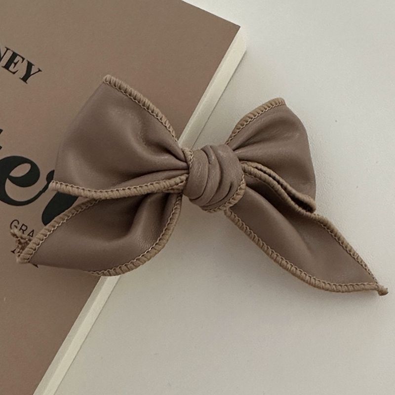 1pc Autumn and winter new PU leather bow hair clip temperament retro duckbill clip internet famous side clip