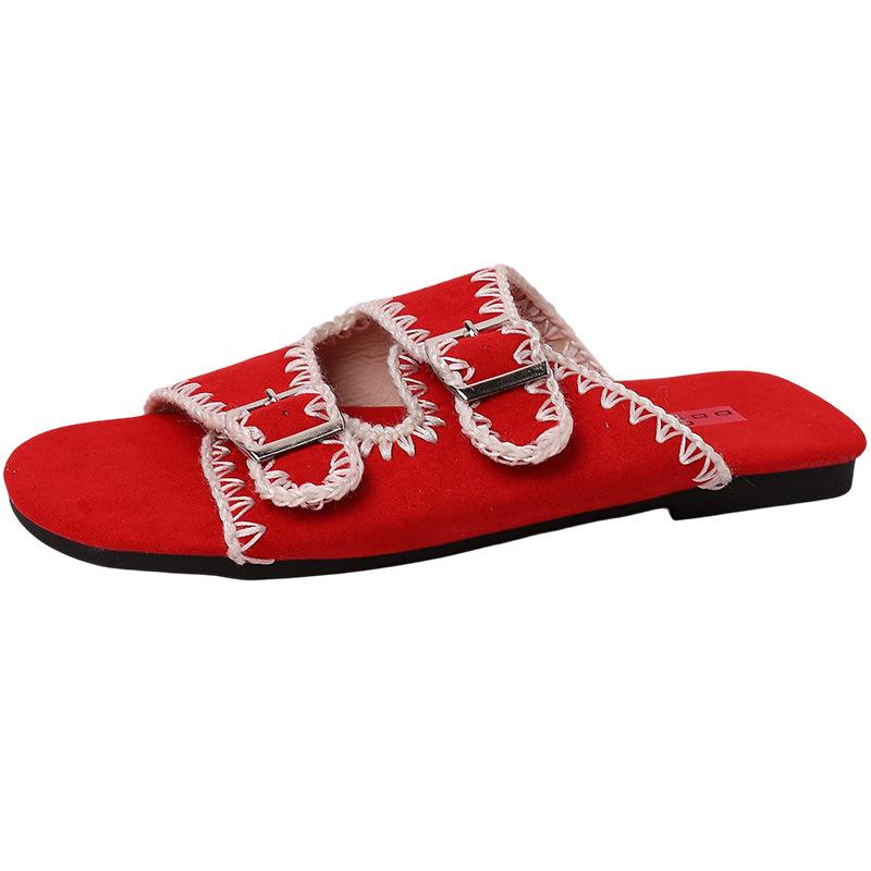 Fashion versatile simple casual comfortable sandals women 2025 new summer wear non-slip one-word beach shoes
