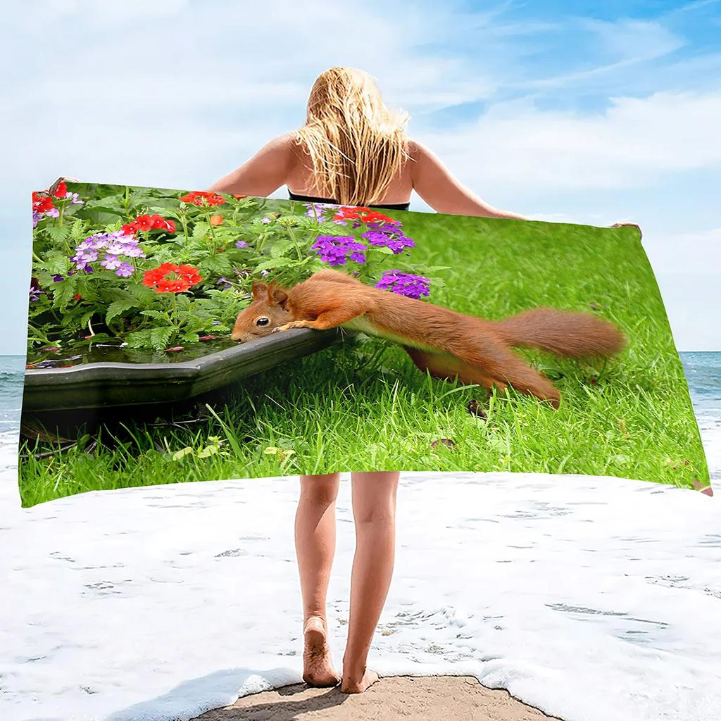 Cute Squirrel Beach Towel Oversized Quick Dry Wild Animal Bath Towels Soft Microfiber Lightweight Pool Towel for Swim Spa Sport
