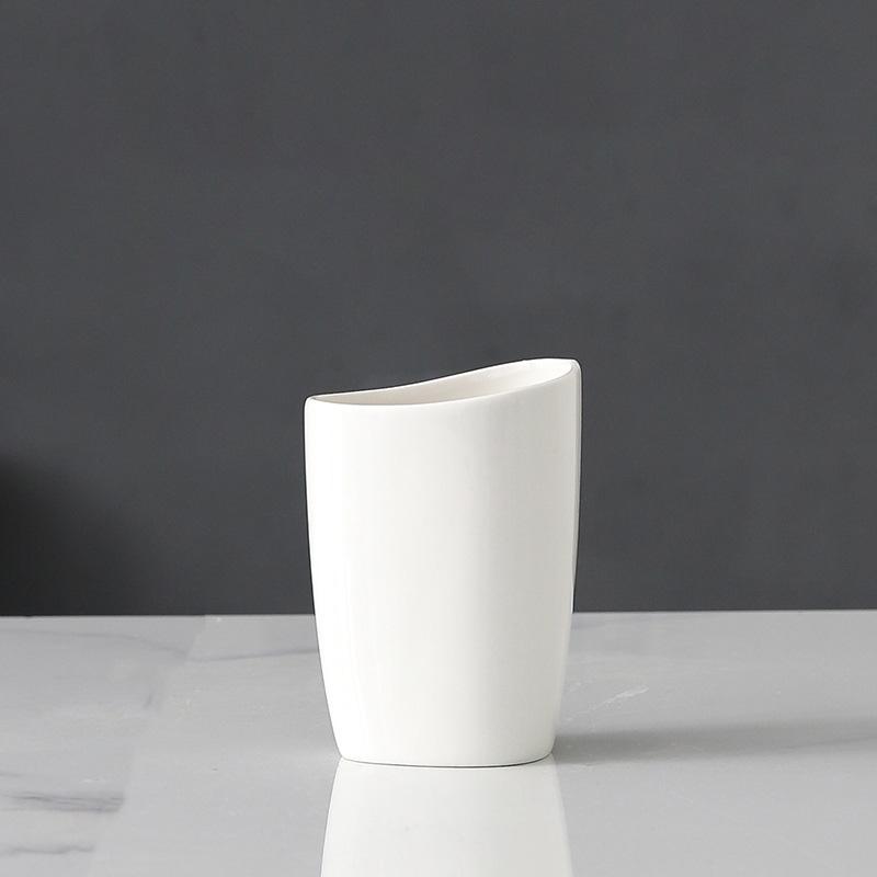 Część do prania w domu Akcesoria łazienkowe w stylu nordyckim Biała ceramiczna butelka dozownika mydła Kubek na płyn do płukania ust Mydelniczka Kubek na szczoteczki do zębów