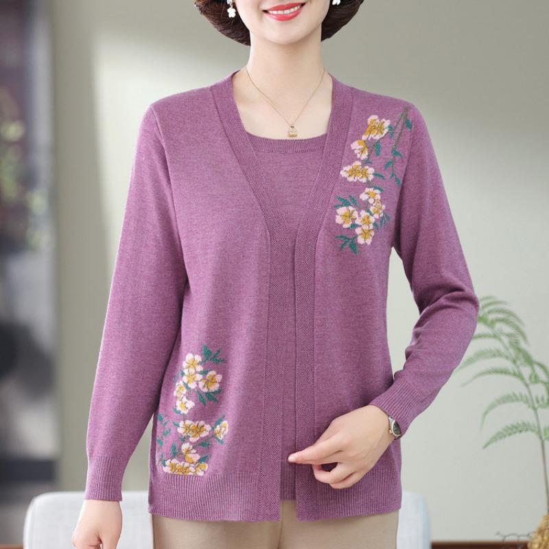 Mom's Autumn Knitted Sweater Medium-old Fake Two-piece Sweater, Middle-aged Women's Embroidered Clothes New