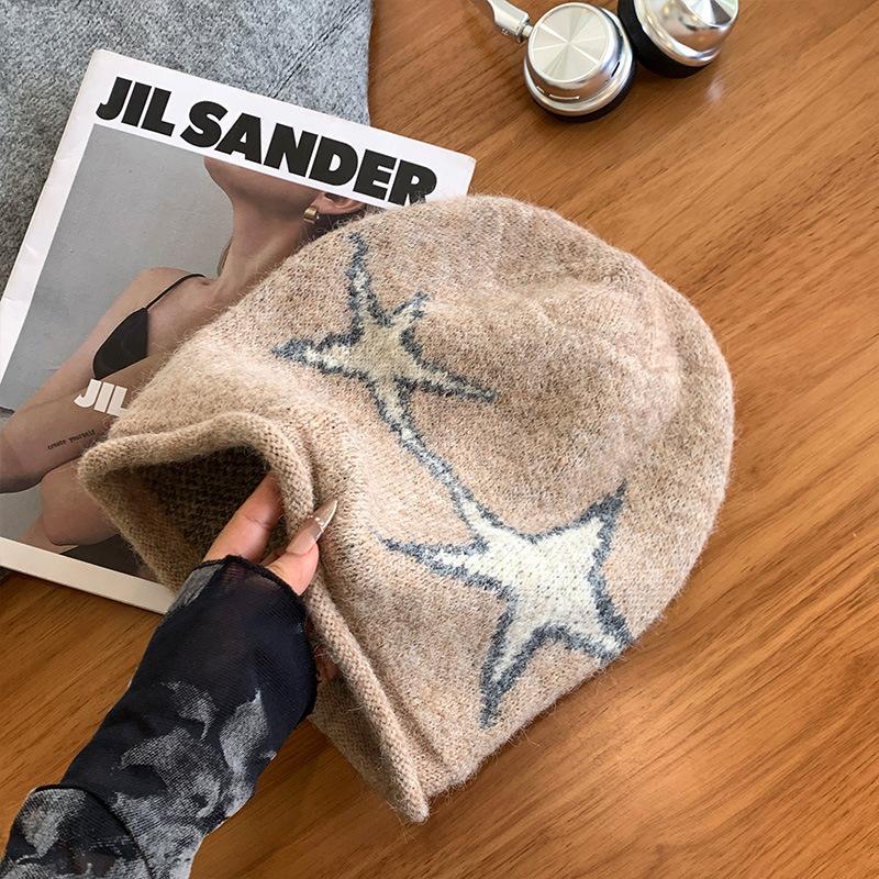 American retro crimped knitted stacking hat women's new big head circumference showing face small cold hat warm wool hat