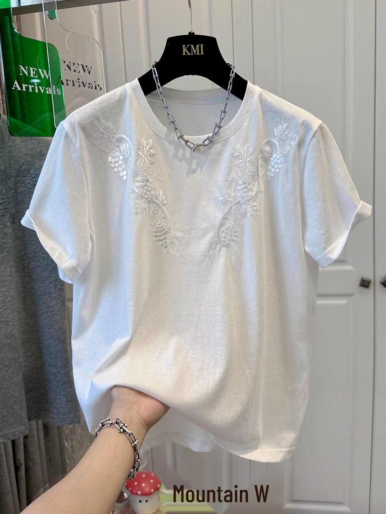 Pure Cotton Embroidered Plus Size Round Neck Short Sleeve T-Shirt for Women, Loose and Fashionable Summer Top