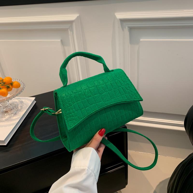 Trendy Retro Single Shoulder Bag Stylish Fall Fashion Handbag For Women In Black Khaki Magenta Green