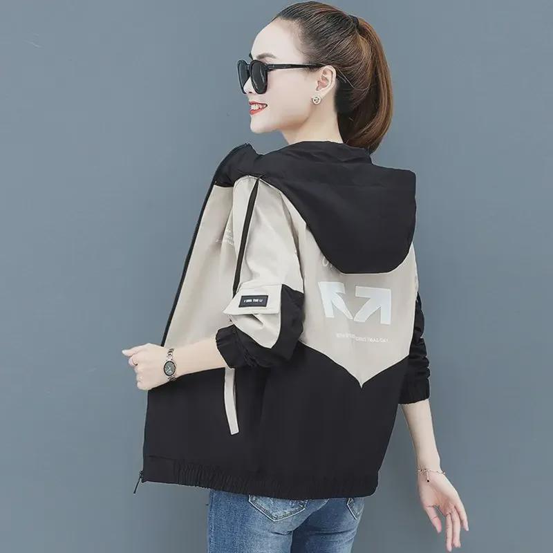 Hooded Women's Korean-Style Spring/Autumn Baseball Jacket, Casual Lightweight Windbreaker with Lining, Available In Plus Sizes