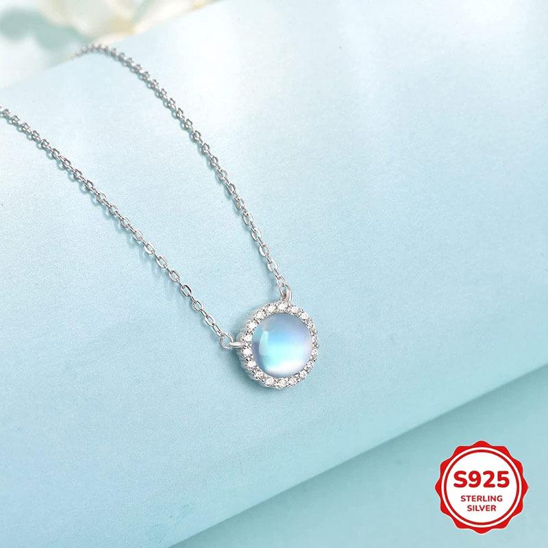 S925 pure silver moonstone necklace for women, with a glossy and elegant collarbone chain and neck chain 925 silver