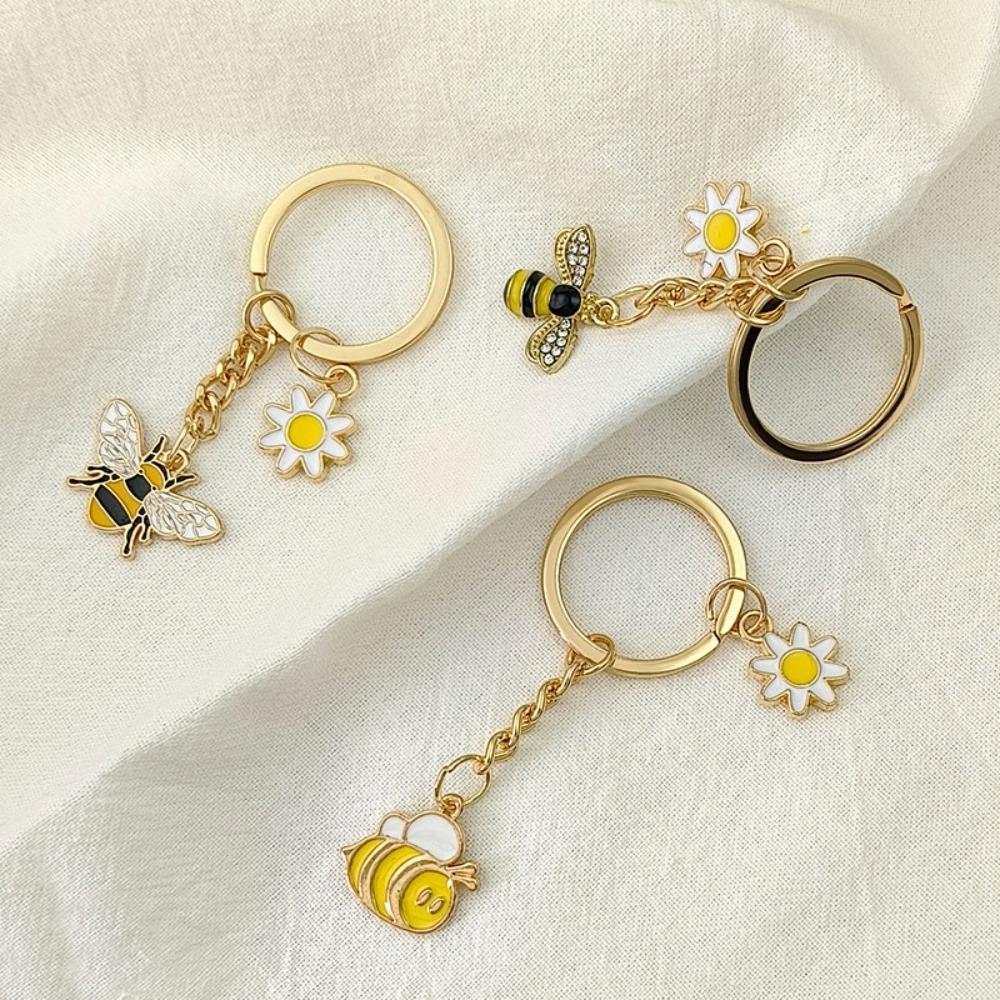 Mini Bee Flower Key Ring Cute Metal Enamel Pendant Creative Garden Key Chains  Jewelry Gifts