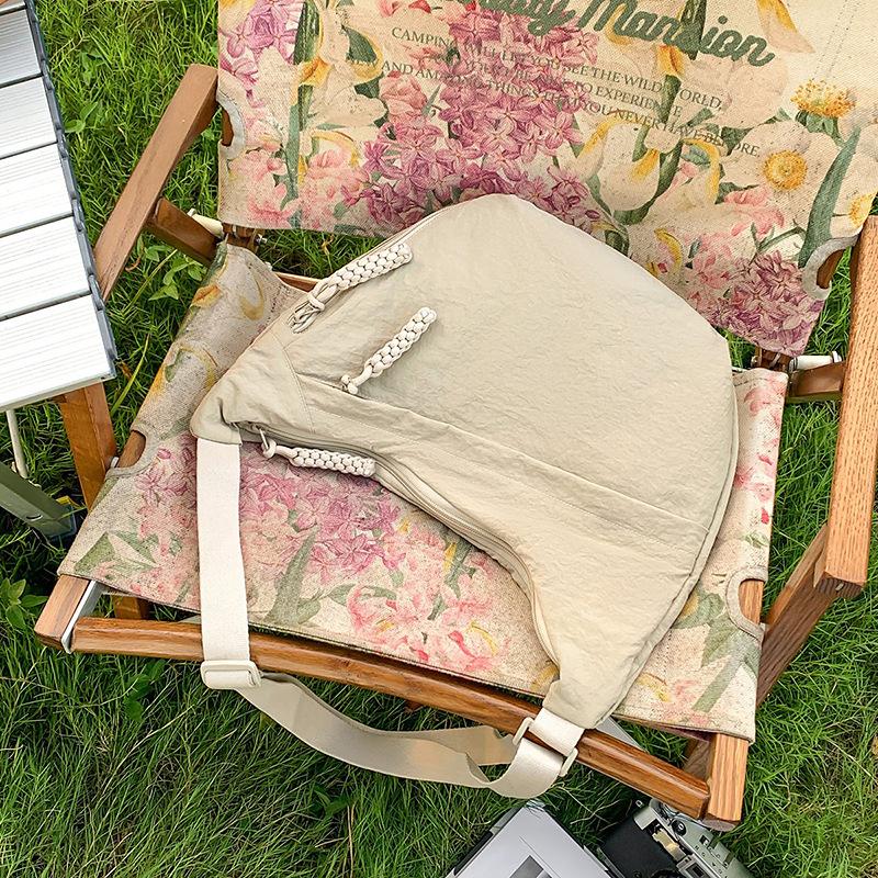 

Вместительная сумка для поездок на работу, спортивный универсальный рюкзак через плечо, сумка-пельмень для женщин, простая женская сумка через плечо бежевый