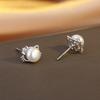 Stud Earrings Cute Cat Small Exquisite Earrings Temperament Light Luxury Tremella Decoration Women