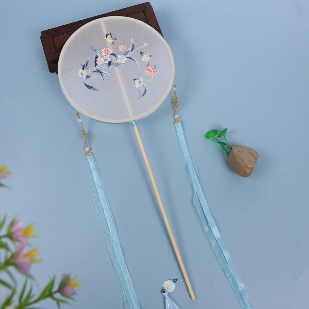 Embroidered Chinese Style Round Fan Classical Hanfu Hand Fan Long Handle Silk Fan Hanfu Cheongsam