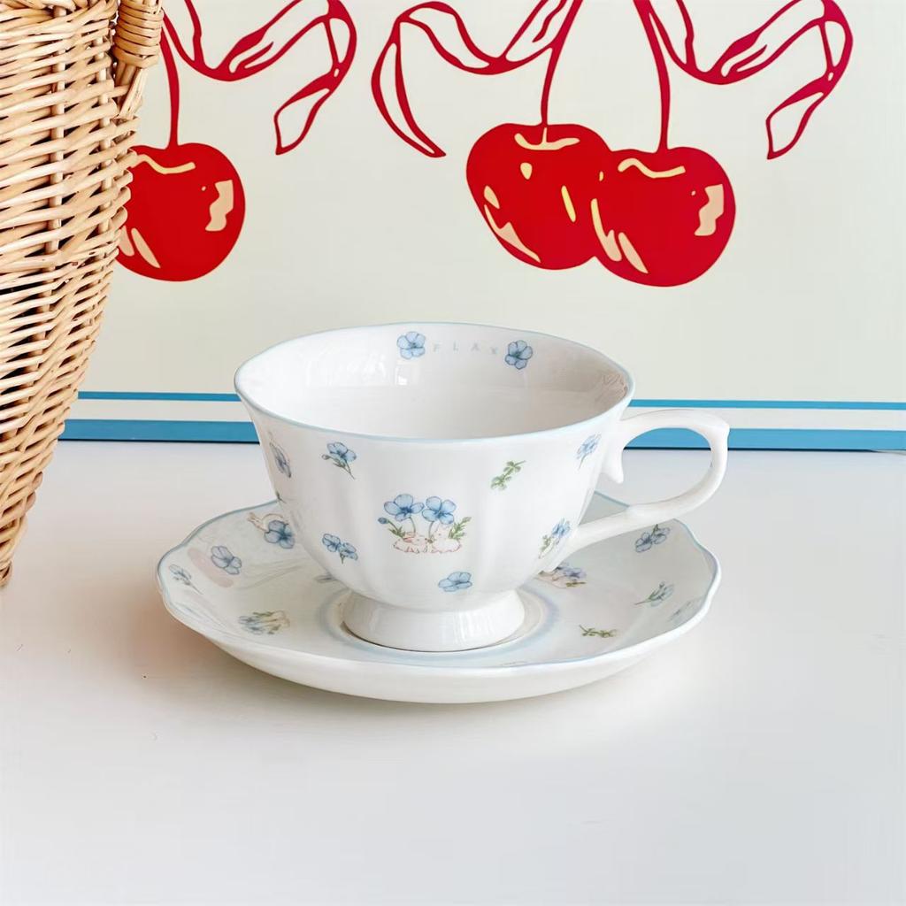 250ML Design Luxueux Sens du Haut de Gamme Tasses à Café Françaises Niche Exquis Ensemble Fait Main Ensemble Tasse et Soucoupe Européens Boîte Cadeau