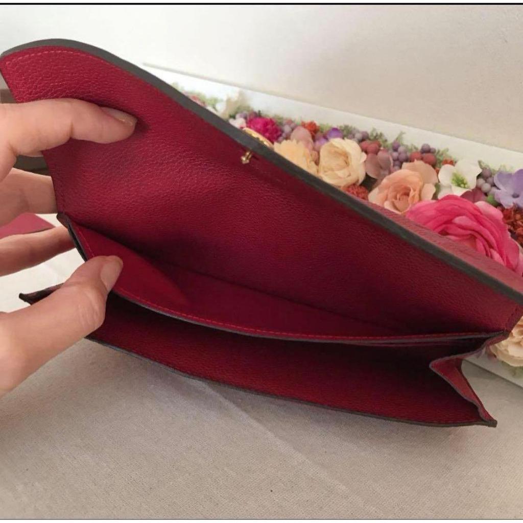 Used Louis Vuitton red long wallet