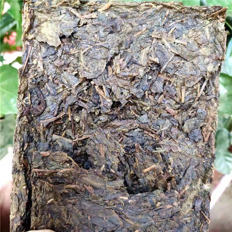 Yunnan Old Tree Pu-erh Tea 250g Pu'er Tea Brick Golden Leaf Puerh Sheng Tea