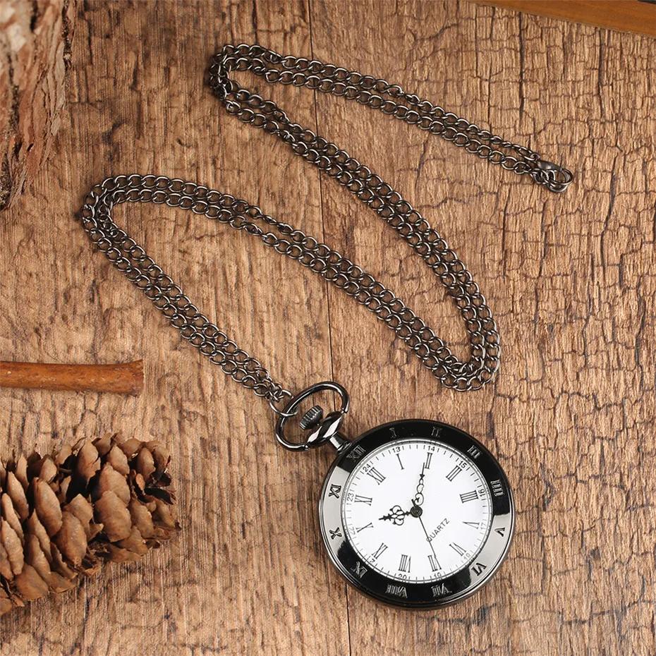 1 Pcs Men Women Fashion Alloy Retro Quartz Pocket Watch Roman Numerals Dial Carved Case with Chain Birthday Gifts