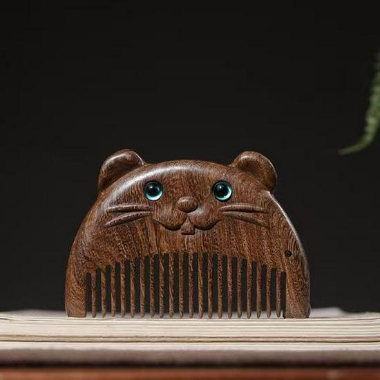 Portable Black Gold Sandalwood Zodiac Mini Comb with Blue-Eyed Carved Flower Design