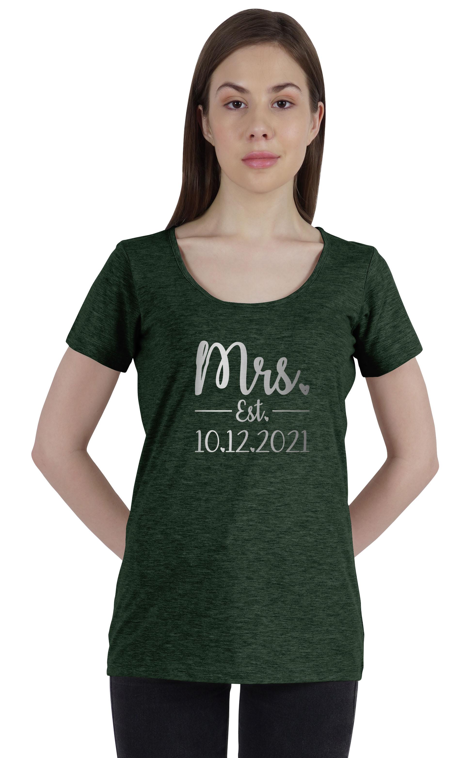 

Inkdotpot Personalized Womens Tshirt Top Mrs. Wedding Announcement Shirt XS зелений
