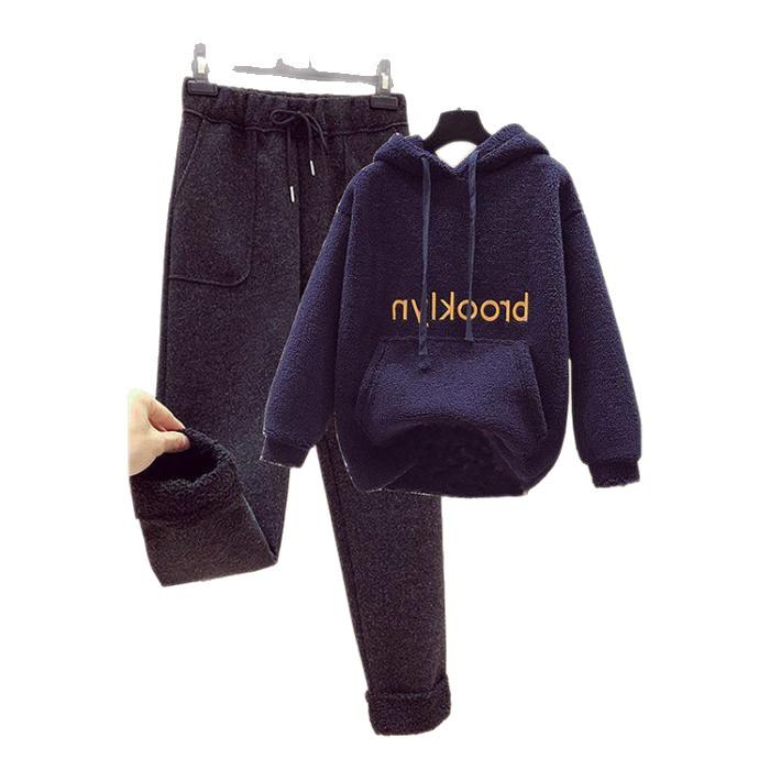 Women's Korean-Style Fleece-Lined Sweatshirt & Nine-Point Wool Pants Set
