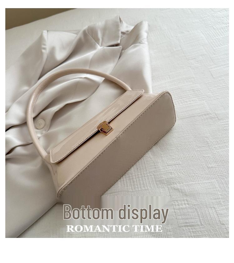 2024 Summer Women's Retro French Texture Shiny Shoulder Bag