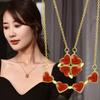 2022 Titanium Steel Four-Leaf Clover, A Two-Wear Heart-To-Heart Fashion Love Folding Creative Collarbone Chain
