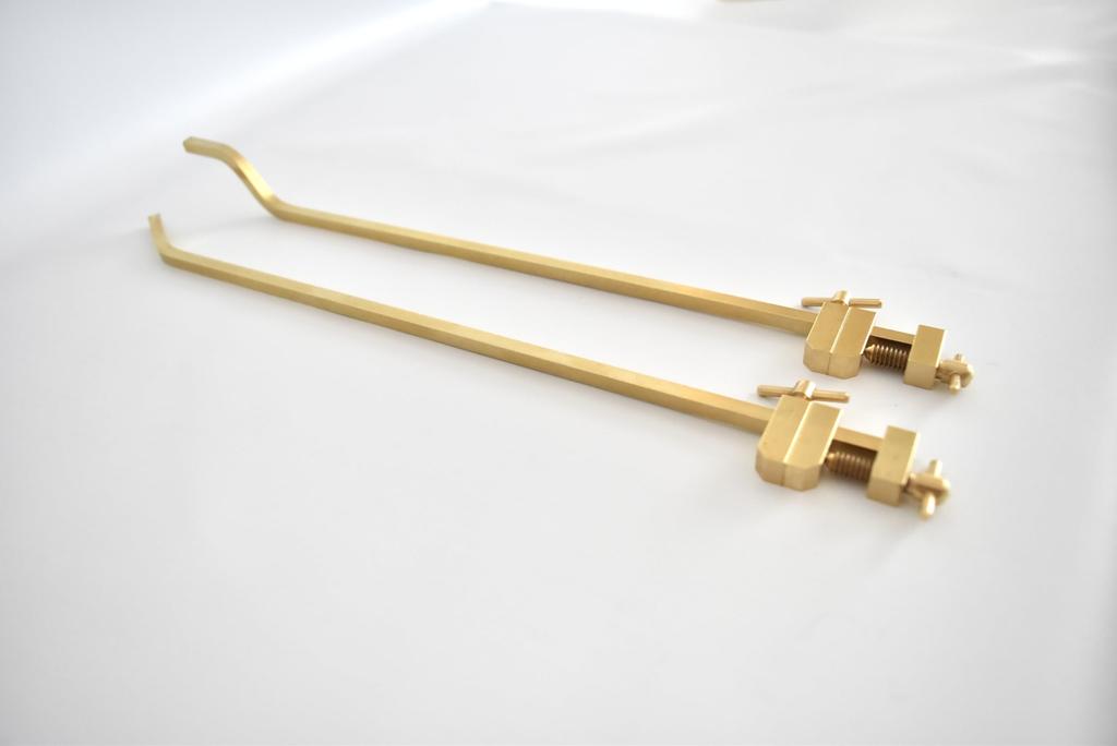 KALUGII Transformable Brass 2-Way Lantern Stand, Multi-Purpose, Rack, Separate Clamp Type, Camping Multi-Stand, Pole