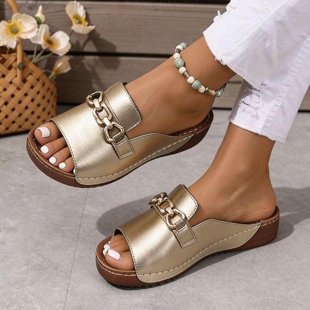 2025 Summer Plus Size Women's Wedge Platform Sandals: European & American Casual One-Strap Thick-Soled Beach Slippers