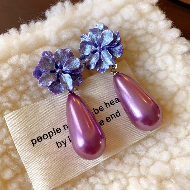 Light luxury zircon round artificial pearl ear buckle French retro fashion temperament earrings high-end exquisite earrings women
