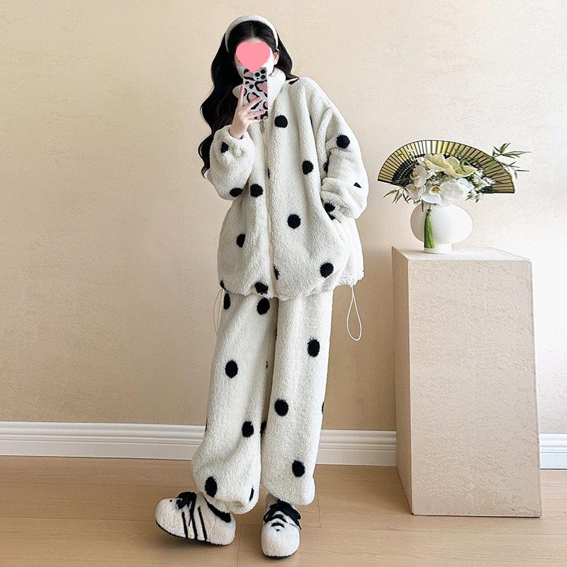 Autumn/Winter 2025 Luxe Velvet Maternity Pajama Set XL
