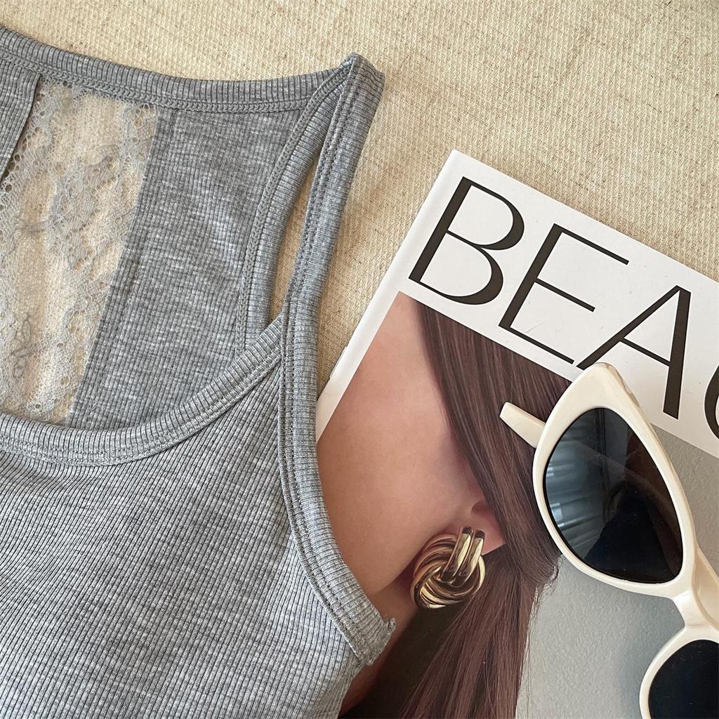 Dámské šedé krajkové patchworkové tílko cami bez zad s vycpávkami na prsou