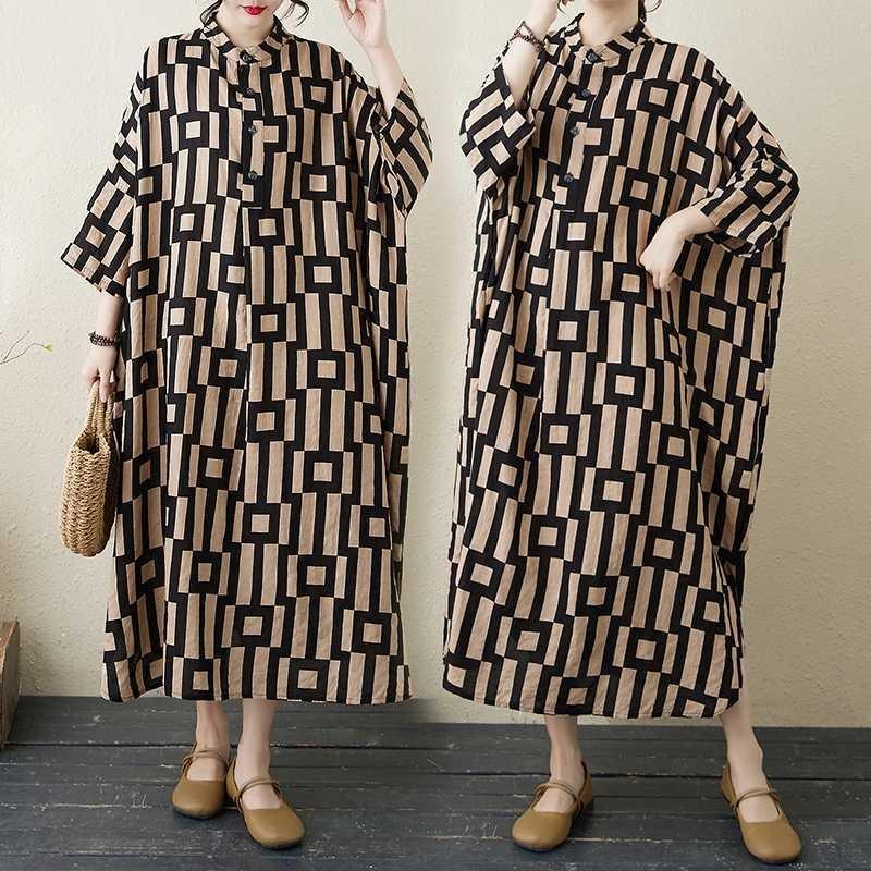 2025 Printed Stand Neck Loose Extra-Large Size Vacation Dress